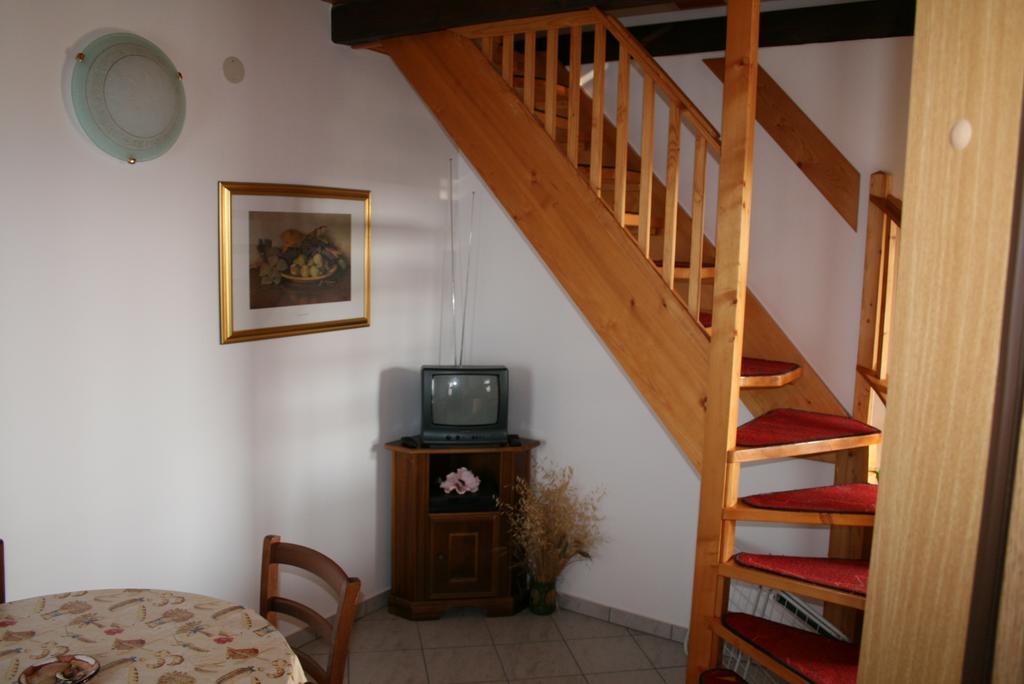 Apartment Pokrajac Rovinjsko Selo Rum bild