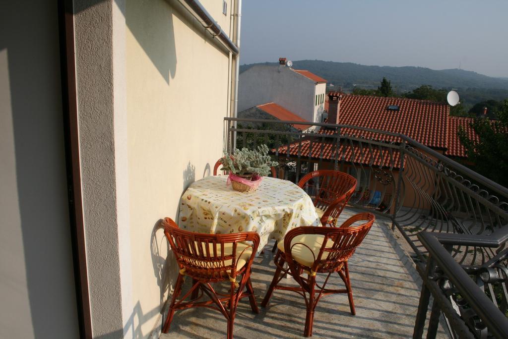 Apartment Pokrajac Rovinjsko Selo Rum bild